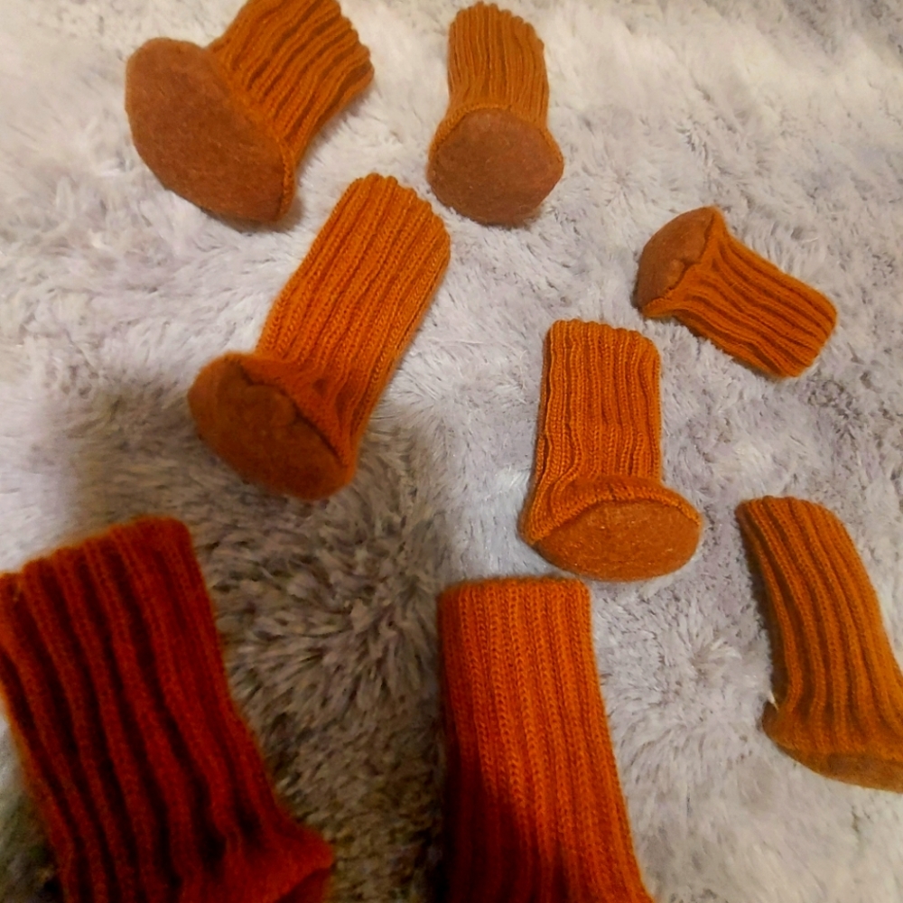 8 pieces cat &Dog socks for winter